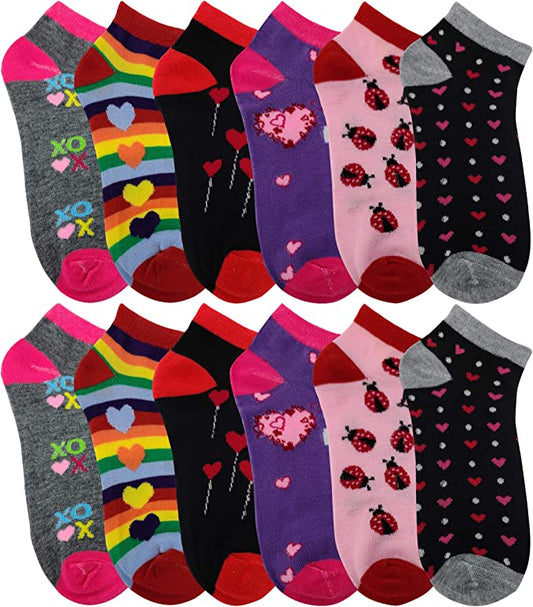 Women’s low cut anklet socks with heart design
